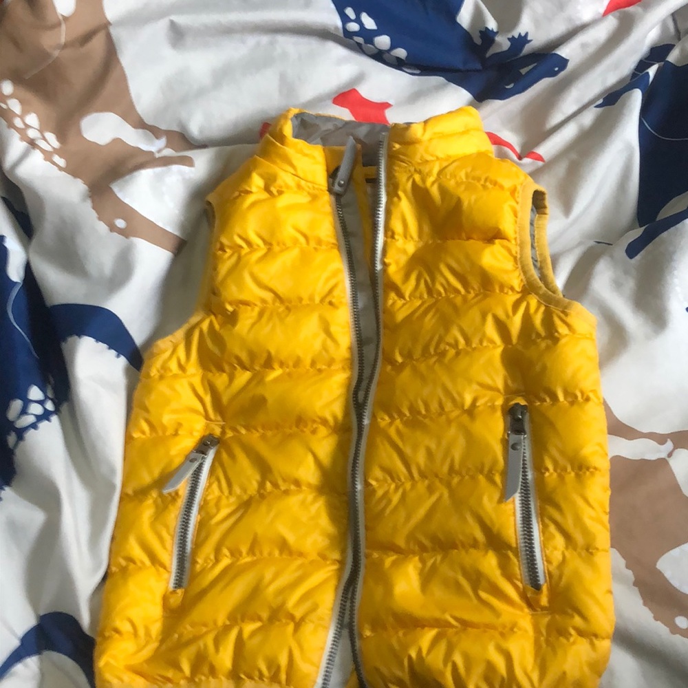 Boys puffy vest